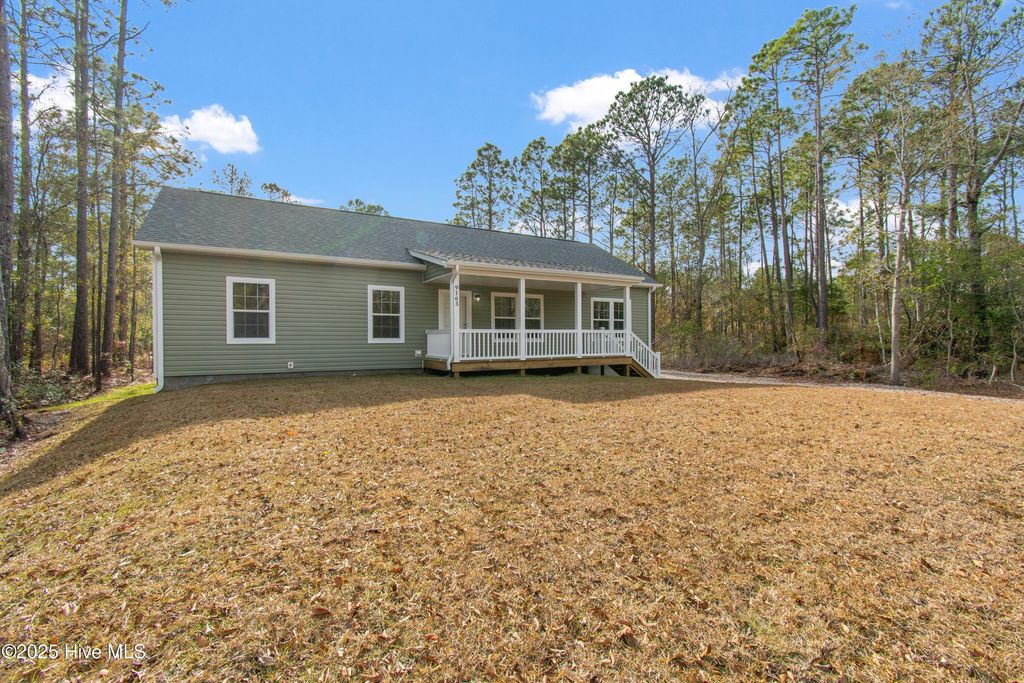 Photo of 9163 Southern Boulevard SE, Winnabow, NC 28479 (MLS # 100544573)