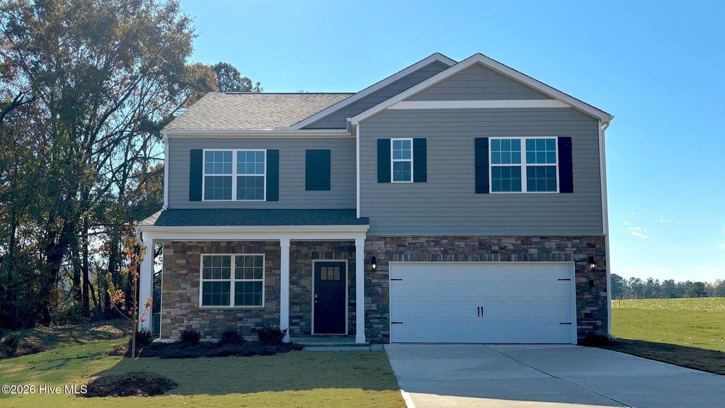 Photo of 234 Lake Tyler Drive, New Bern, NC 28560 (MLS # 100549549)