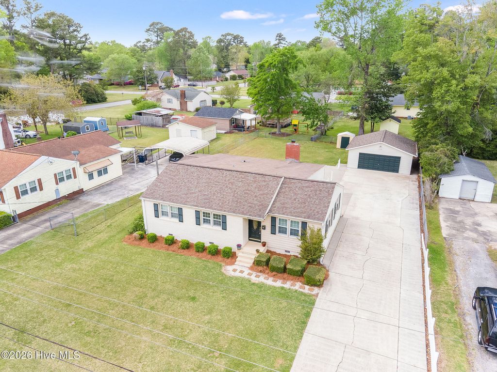 Photo of 405 Seminole Trail, Jacksonville, NC 28540 (MLS # 100565785)