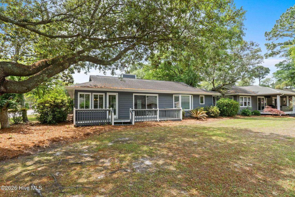 Photo of 604 Camellia Lane, Sunset Beach, NC 28468 (MLS # 100573194)