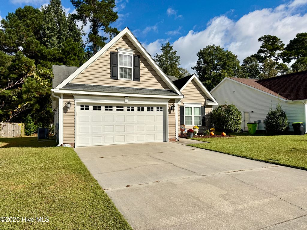 Photo of 3106 Drew Avenue, New Bern, NC 28562 (MLS # 100534768)