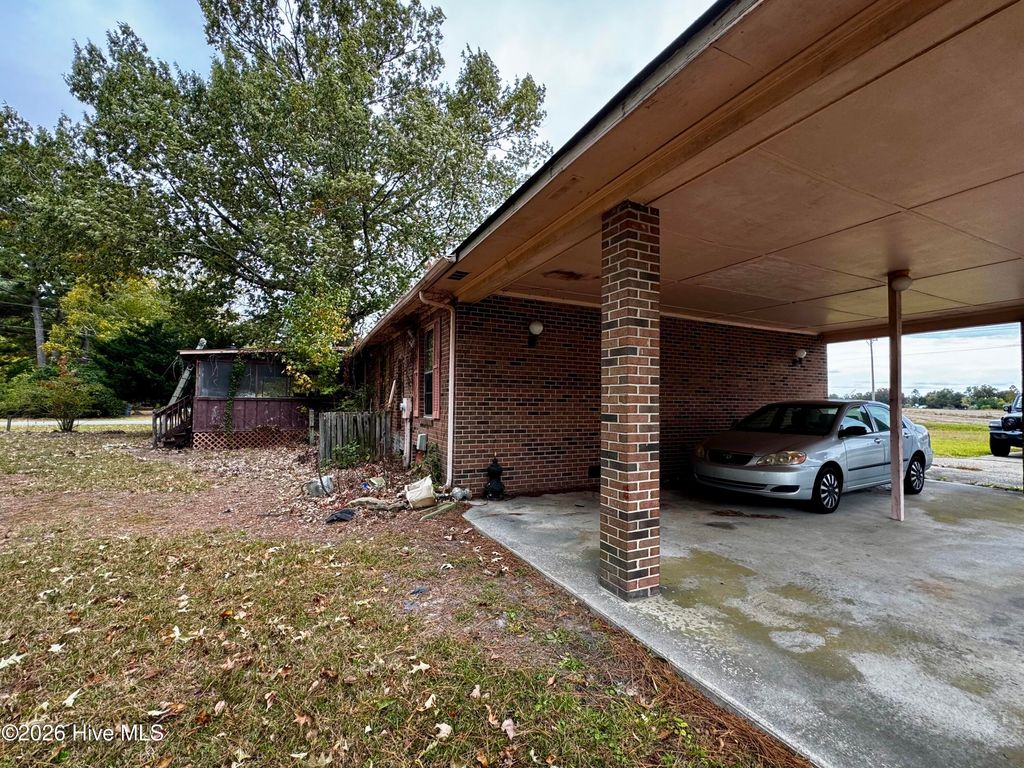 Photo of 111 Ballahack Road, Hertford, NC 27944 (MLS # 100547885)