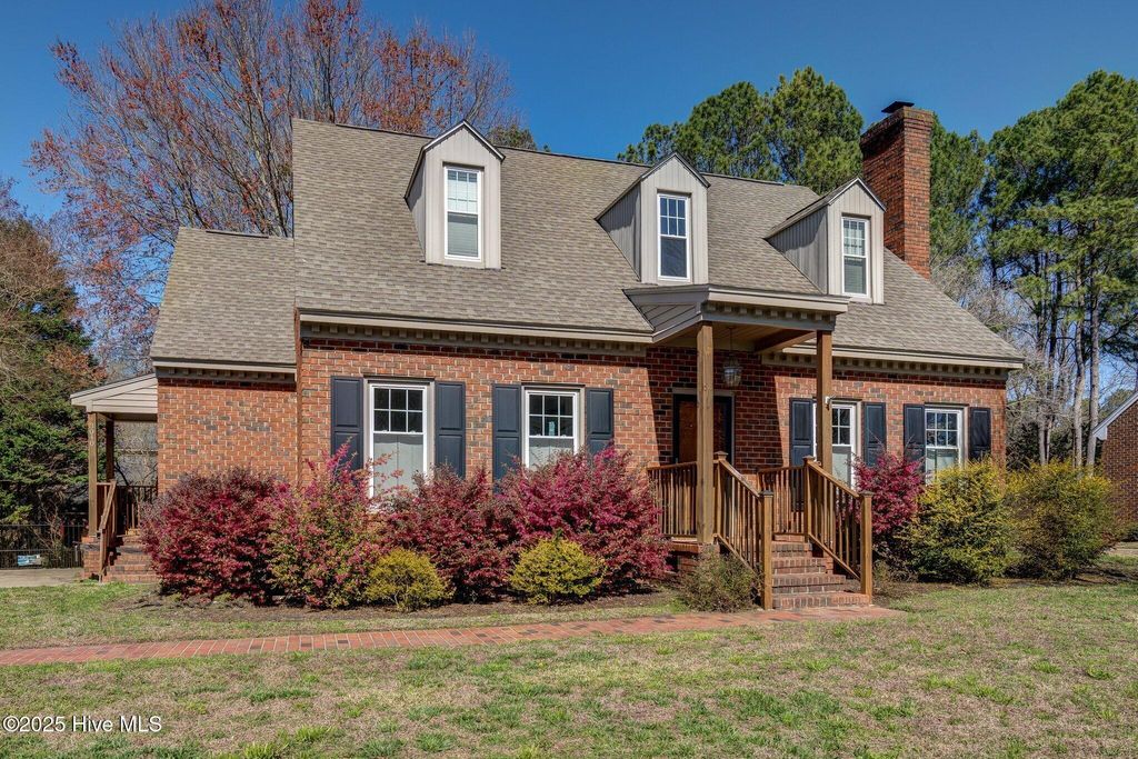 Photo of 3040 Brassfield Drive, Rocky Mount, NC 27803 (MLS # 100545945)