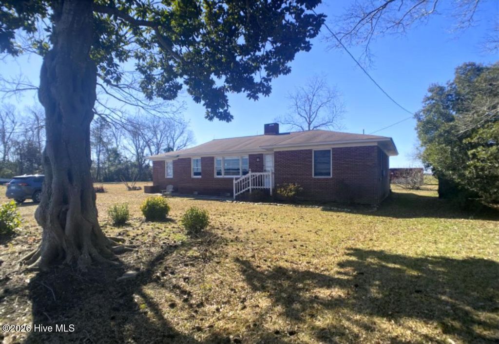 Photo of 13570 N Lake Road, Engelhard, NC 27824 (MLS # 100551687)