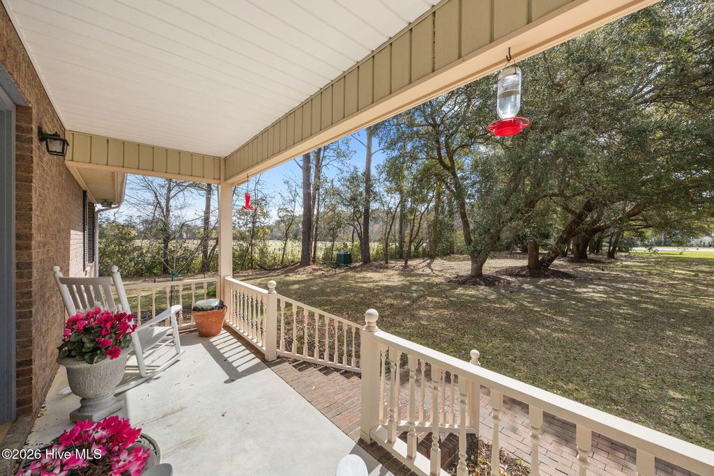 Photo of 724 Highway 24, Newport, NC 28570 (MLS # 100563072)