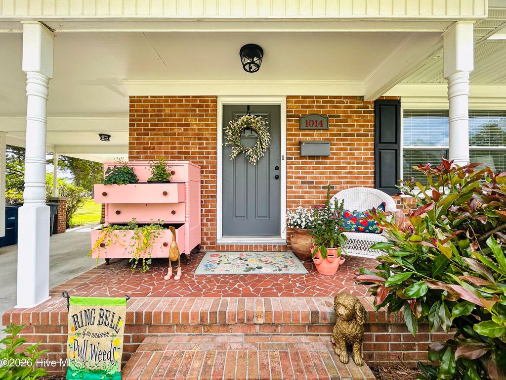 Photo of 1014 Schall Place, Jacksonville, NC (MLS # 100572779)