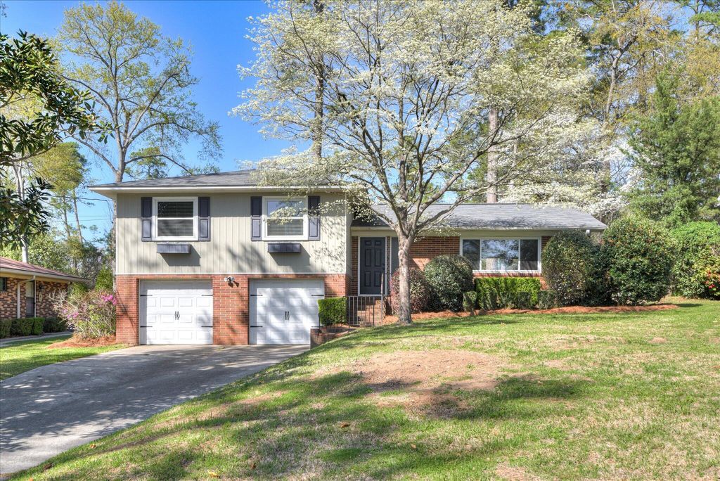 Photo of 912 Fairlane Avenue, North Augusta, SC 29841 (MLS # 553341)