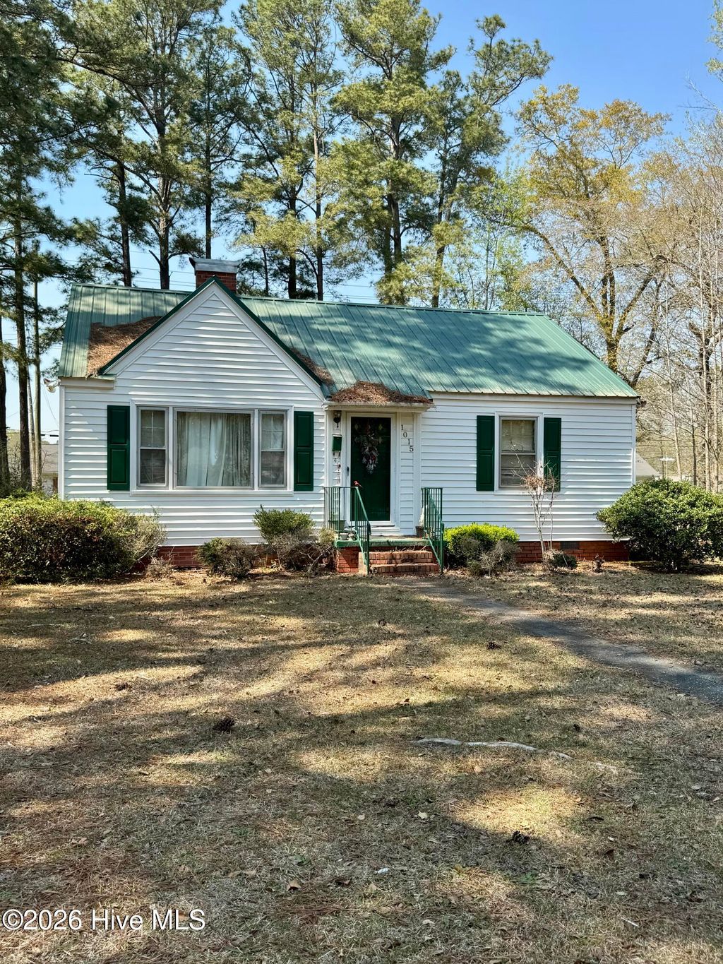 Photo of 1015 Elizabeth Drive, Laurinburg, NC 28352 (MLS # 100561935)