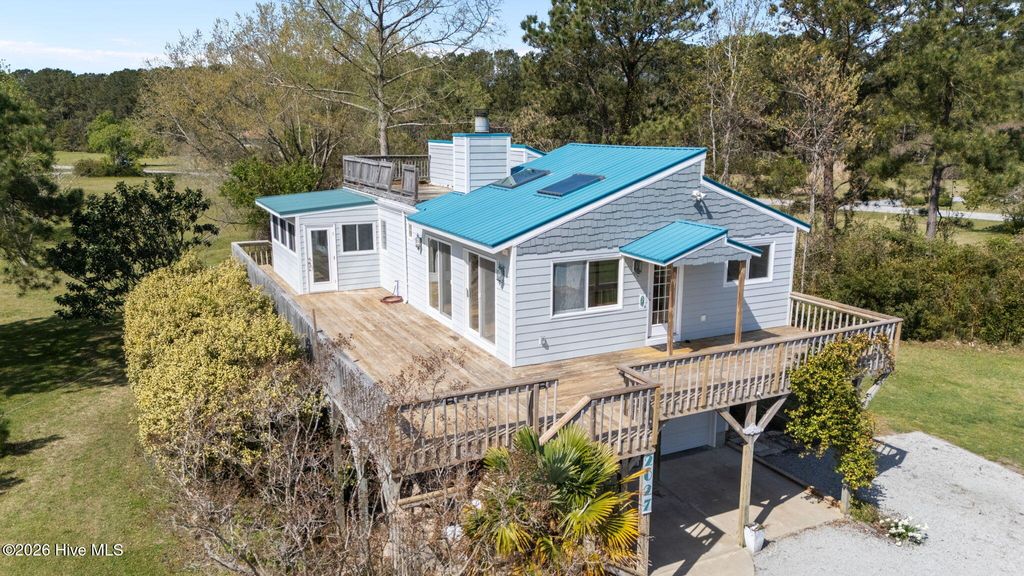 Photo of 2027 Blackbeard Drive, Oriental, NC 28571 (MLS # 100565824)