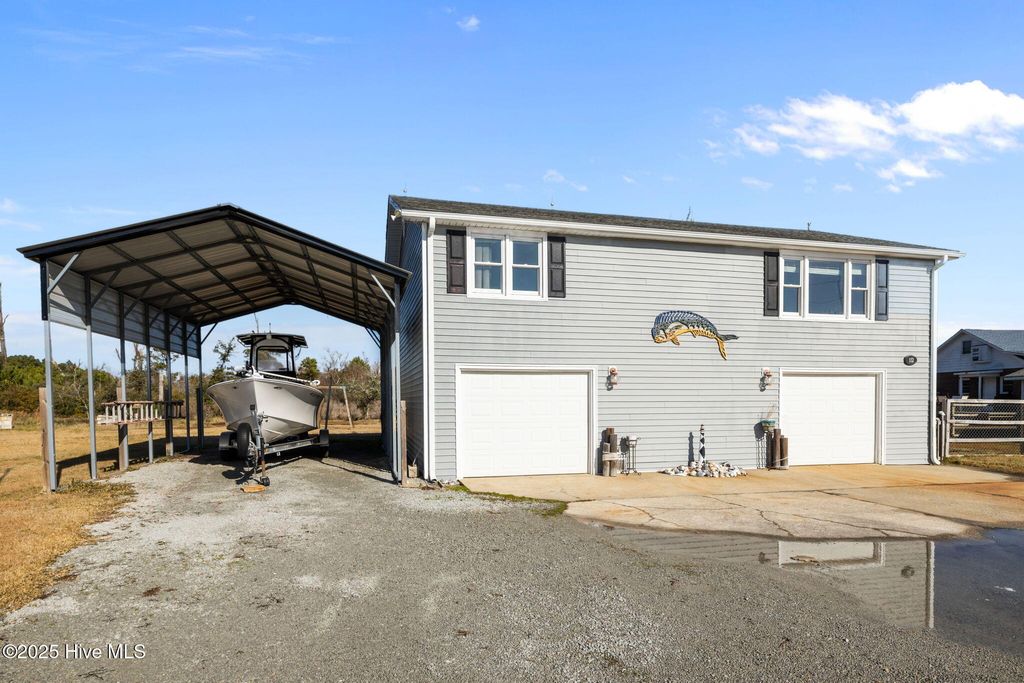 Photo of 112 Croaker Street, Davis, NC 28524 (MLS # 100546230)