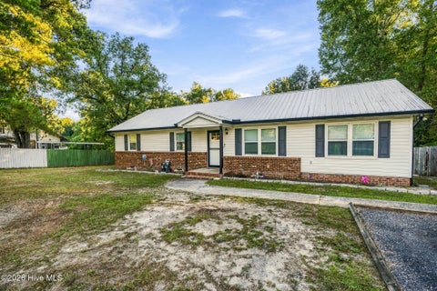 Photo of 121 E Eason Drive, Rockingham, NC 28379 (MLS # 100608253)