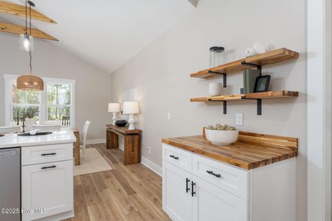 Tiny photo for 325 N Dyson Street, Holly Ridge, NC 28445 (MLS # 100546567)