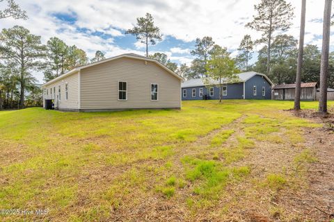 Tiny photo for 325 N Dyson Street, Holly Ridge, NC 28445 (MLS # 100546567)