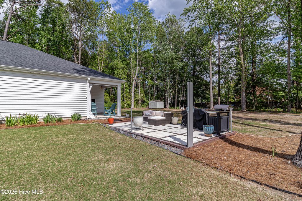 Photo of 240 Victoria Drive, Washington, NC 27889 (MLS # 100571010)