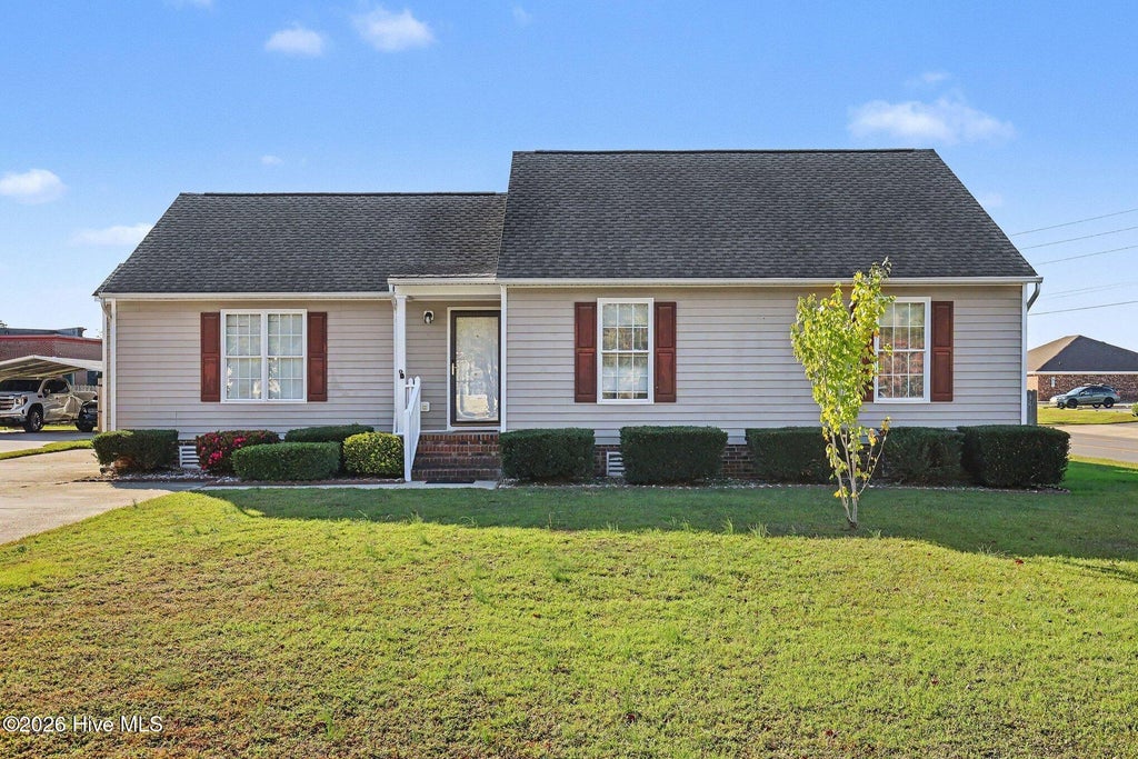 Photo of 2200 Woodcroft Drive W, Wilson, NC 27893 (MLS # 100613200)