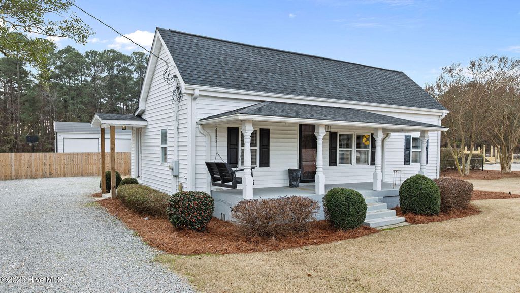 Photo of 165 Stoney Hill Road, Goldsboro, NC 27530 (MLS # 100545461)