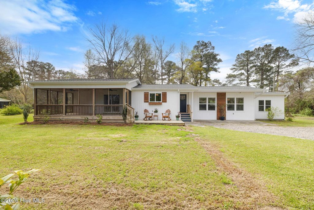 Photo of 5537 Mills Trail SE, Bolivia, NC 28422 (MLS # 100564116)