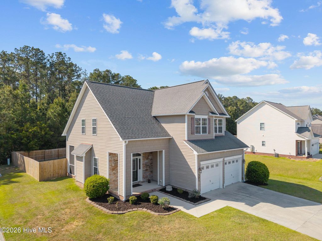 Photo of 301 Savannah Drive, Jacksonville, NC 28540 (MLS # 100569646)