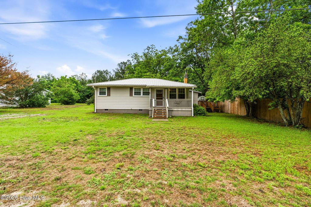 Photo of 275 Peggy Mill Road, Hamlet, NC 28345 (MLS # 100578767)
