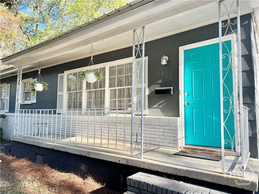 Photo of 1714 E 60th Street, Savannah, GA 31404 (MLS # SA351786)