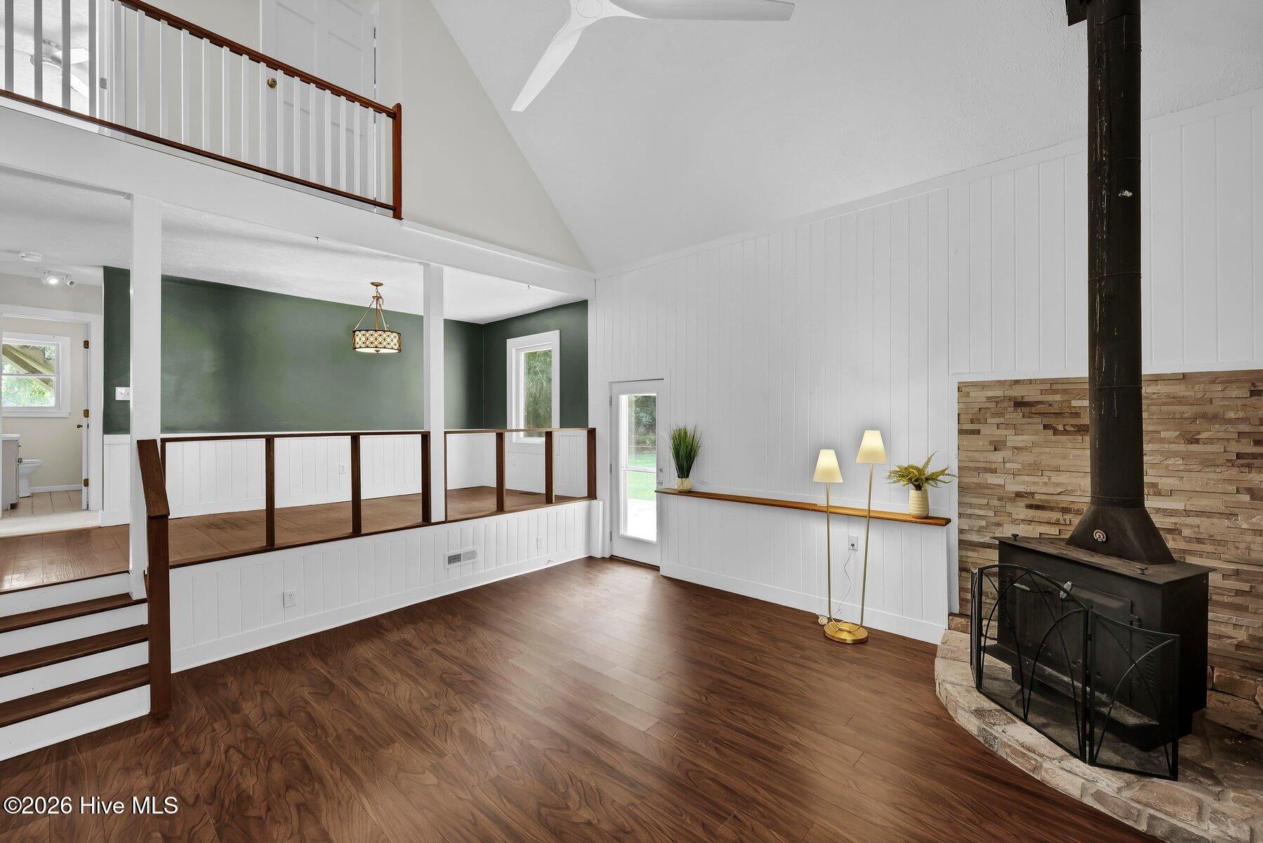 237 W Bedford Road