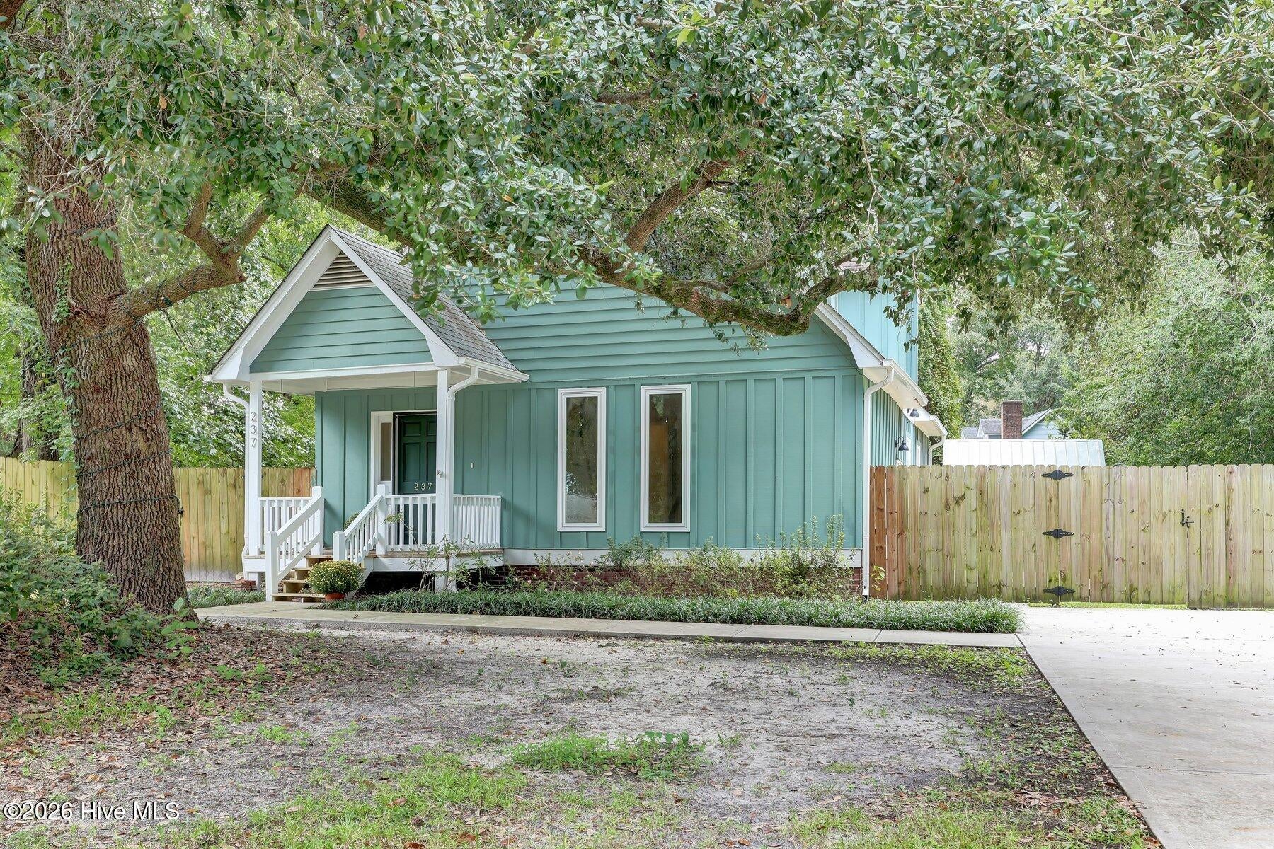237 W Bedford Road