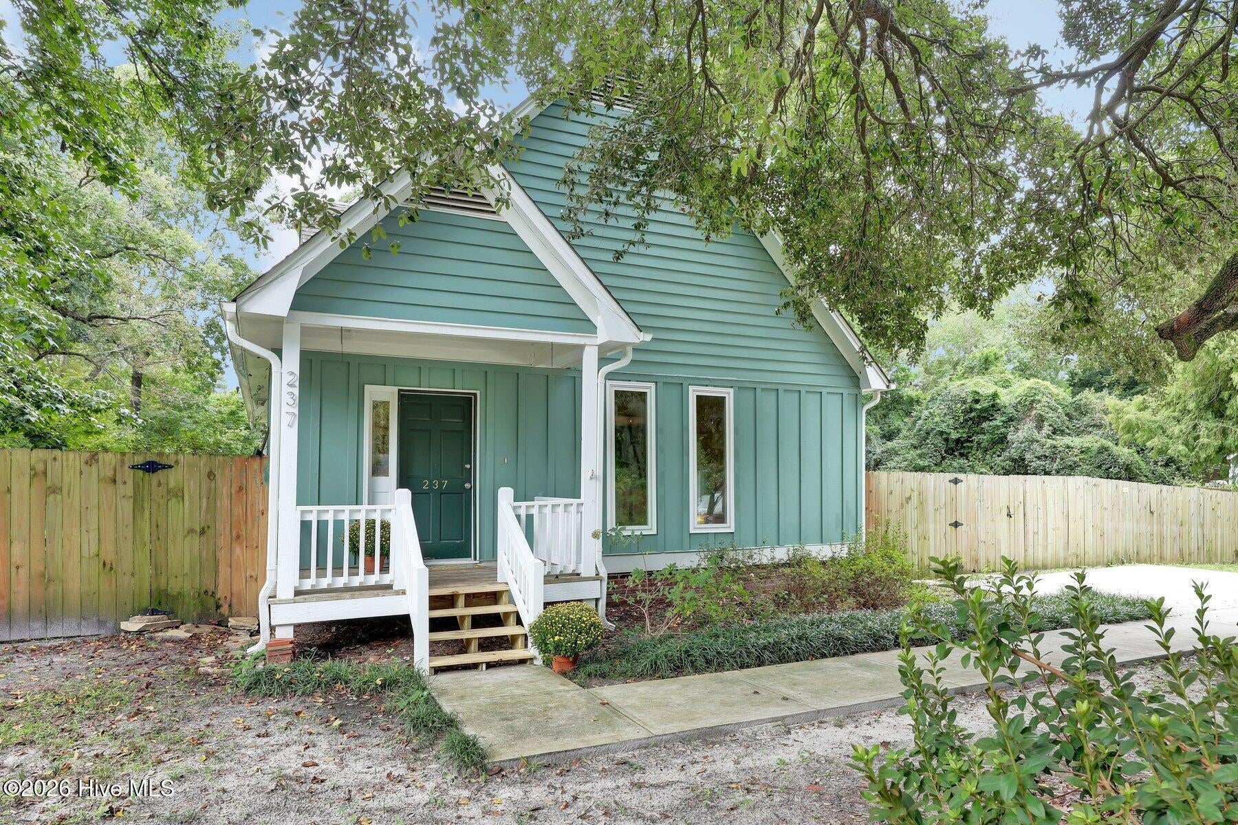 237 W Bedford Road