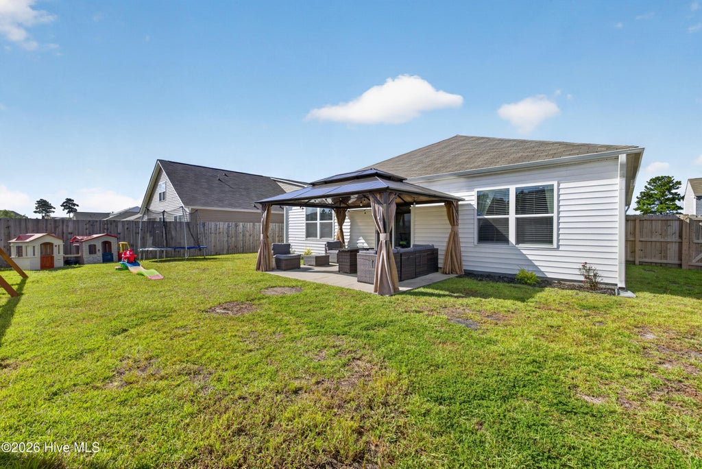 Photo of 8339 E Highcroft Drive NE, Leland, NC 28451 (MLS # 100611773)