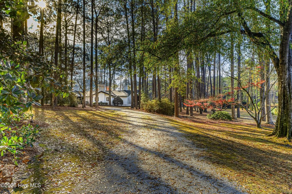 Photo of 177 Cross Country Lane, Southern Pines, NC 28387 (MLS # 100540752)