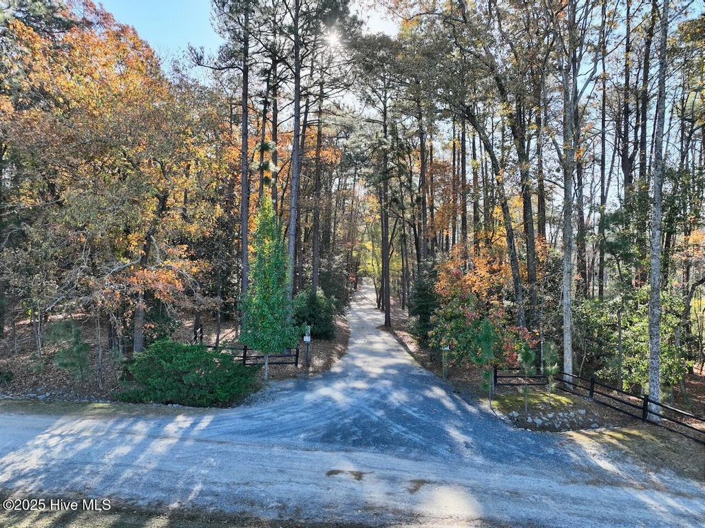Photo of 177 Cross Country Lane, Southern Pines, NC 28387 (MLS # 100540752)