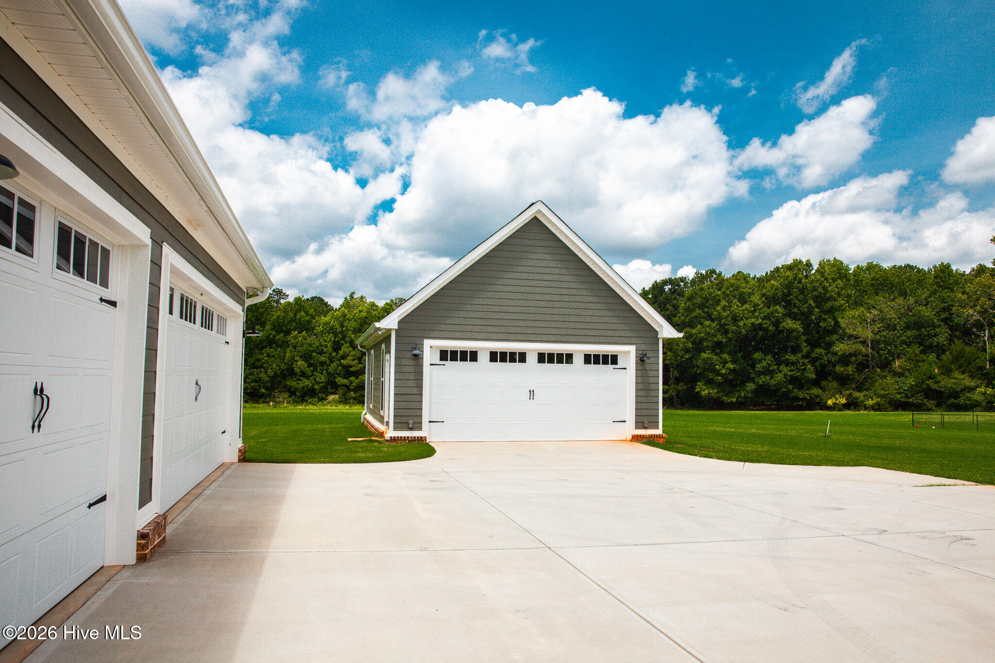 3540 Mistletoe Road