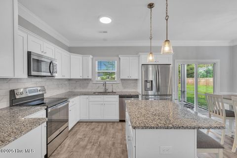 Tiny photo for 122 Derby Lane, Hampstead, NC 28443 (MLS # 100544761)