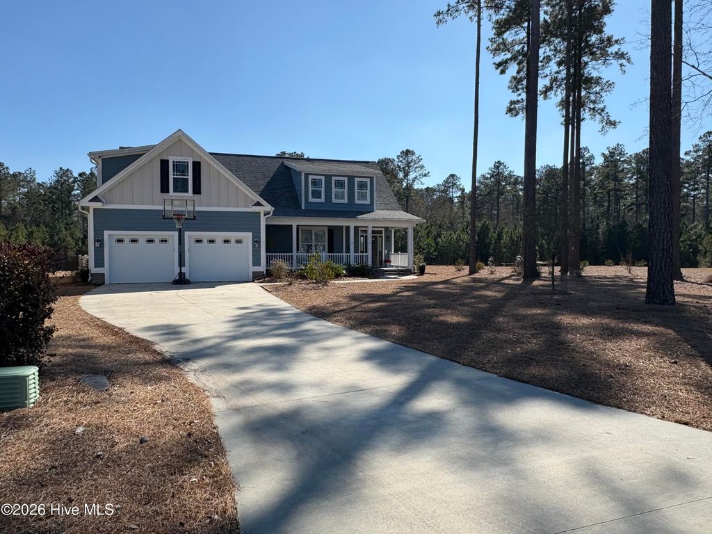 Photo of 3012 Watercrest Loop, New Bern, NC 28562 (MLS # 100554723)