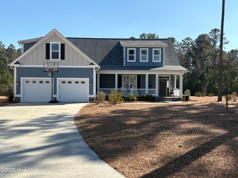 Photo of 3012 Watercrest Loop, New Bern, NC 28562 (MLS # 100554723)