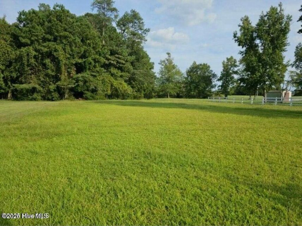 Photo of 108 Court Street, Jacksonville, NC 28540 (MLS # 100550319)