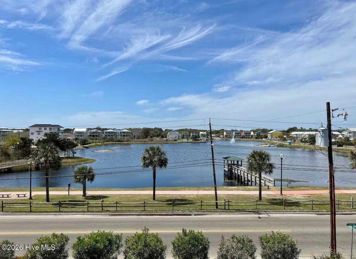 600 S Carolina Beach Avenue S 2f
