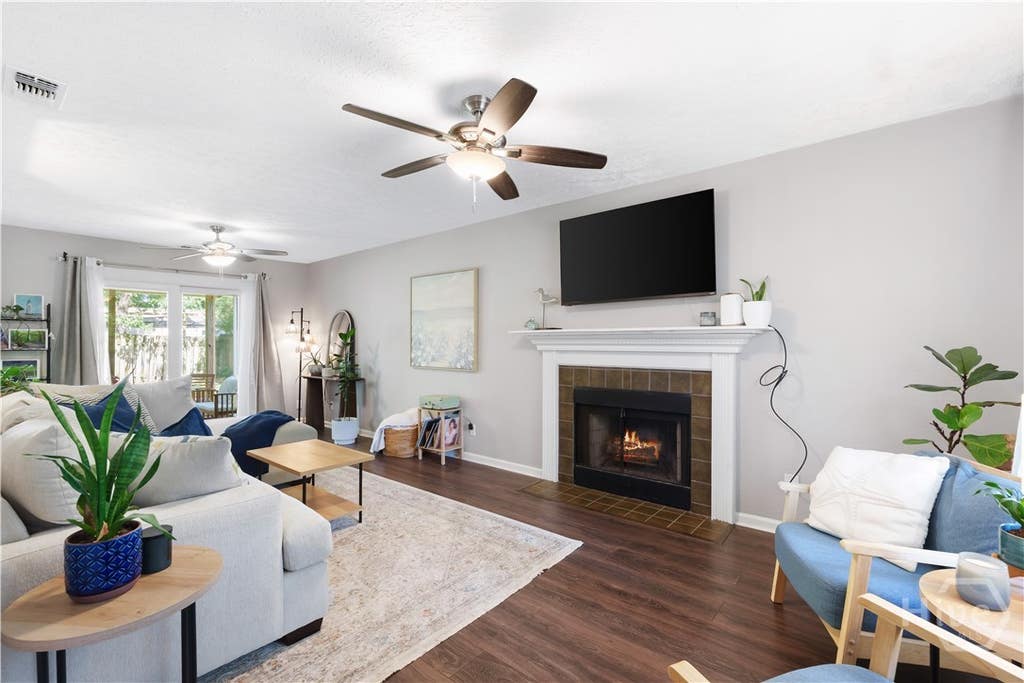 Photo of 103 Redan Drive, Savannah, GA 31410 (MLS # SA358323)