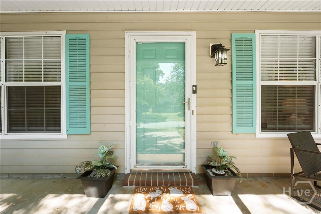 Photo of 103 Redan Drive, Savannah, GA 31410 (MLS # SA358323)