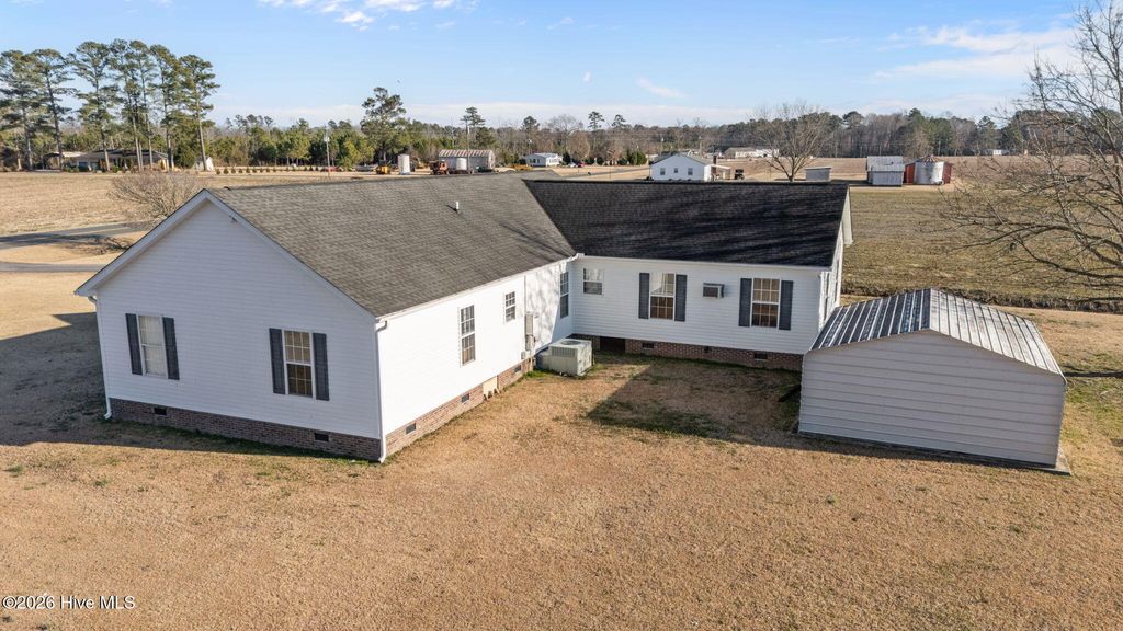 Photo of 1635 Horse Pen Swamp Road, Washington, NC 27889 (MLS # 100565373)