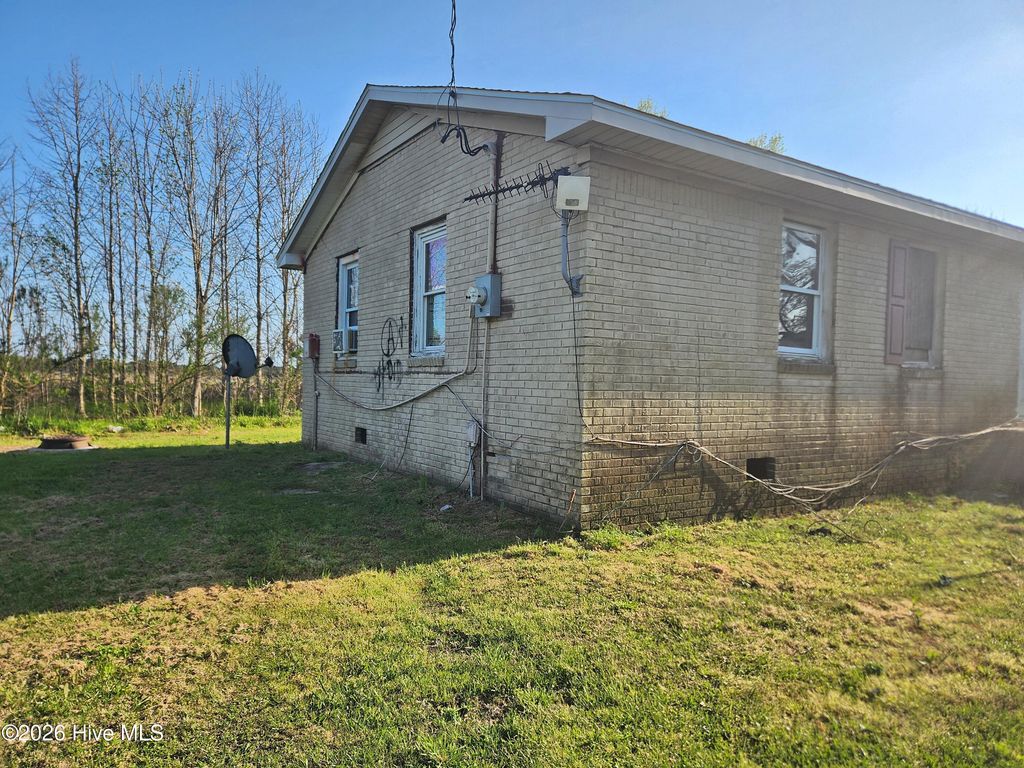 Photo of 1729 Swamp Road, Engelhard, NC 27824 (MLS # 100564666)