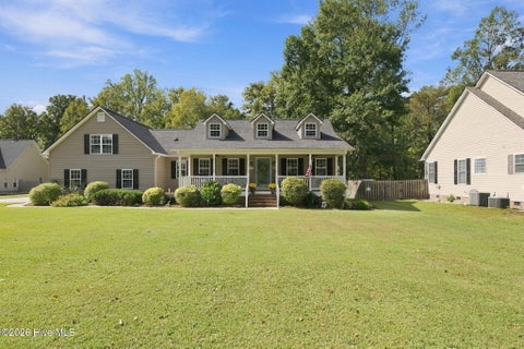 Photo of 100 Fern Court, New Bern, NC 28562 (MLS # 100611436)