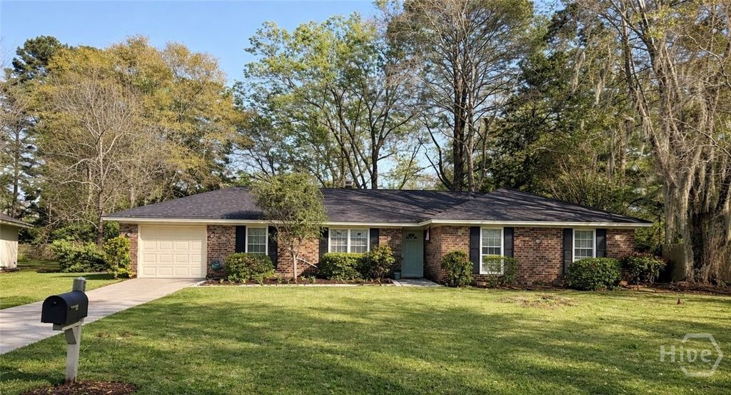 Photo of 8 Chowning Drive, Savannah, GA 31419 (MLS # SA351370)