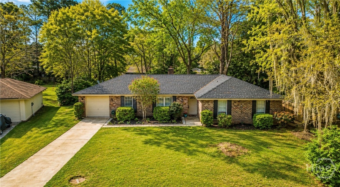 8 Chowning Drive