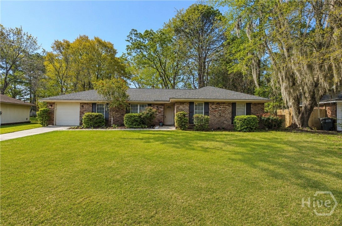 8 Chowning Drive