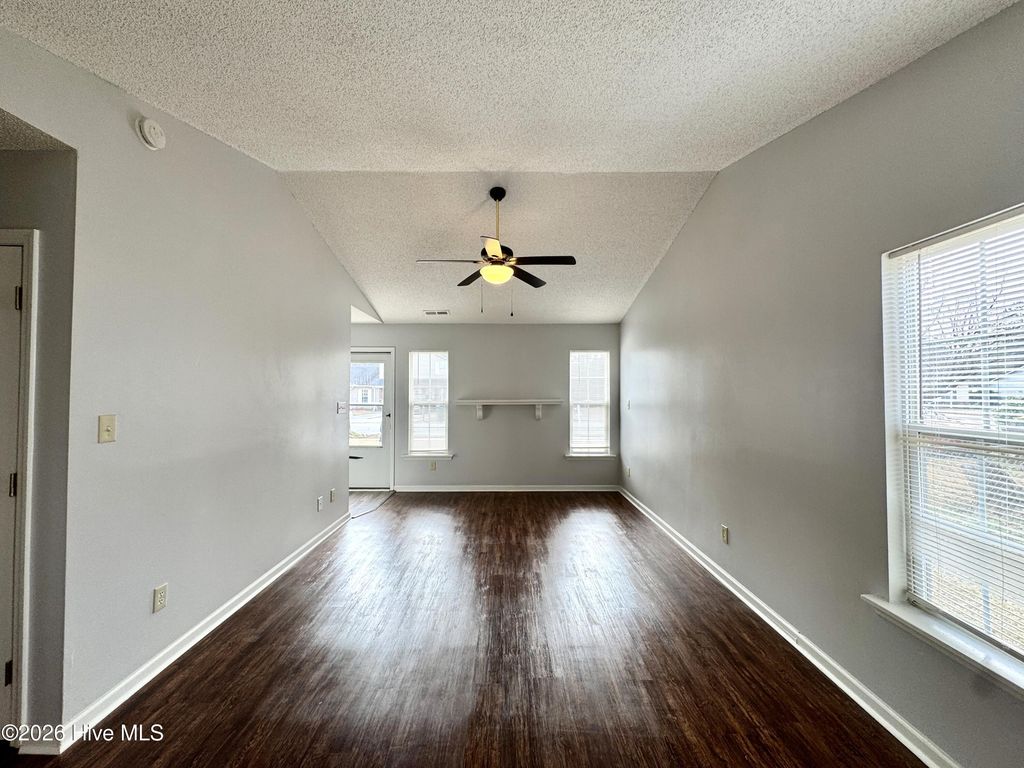 Photo of 1141 Pueblo Drive, Jacksonville, NC 28546 (MLS # 100548404)