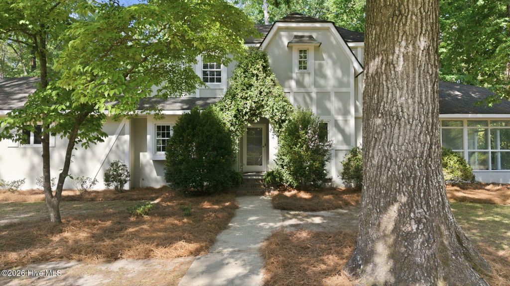 Photo of 206 Granville Drive, Greenville, NC 27858 (MLS # 100569798)