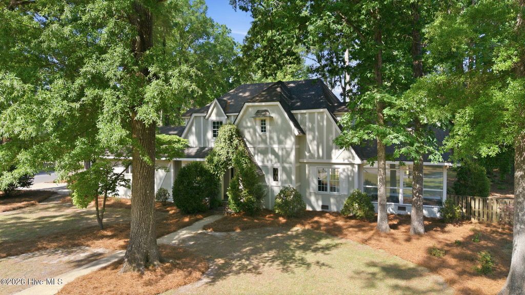 Photo of 206 Granville Drive, Greenville, NC 27858 (MLS # 100569798)
