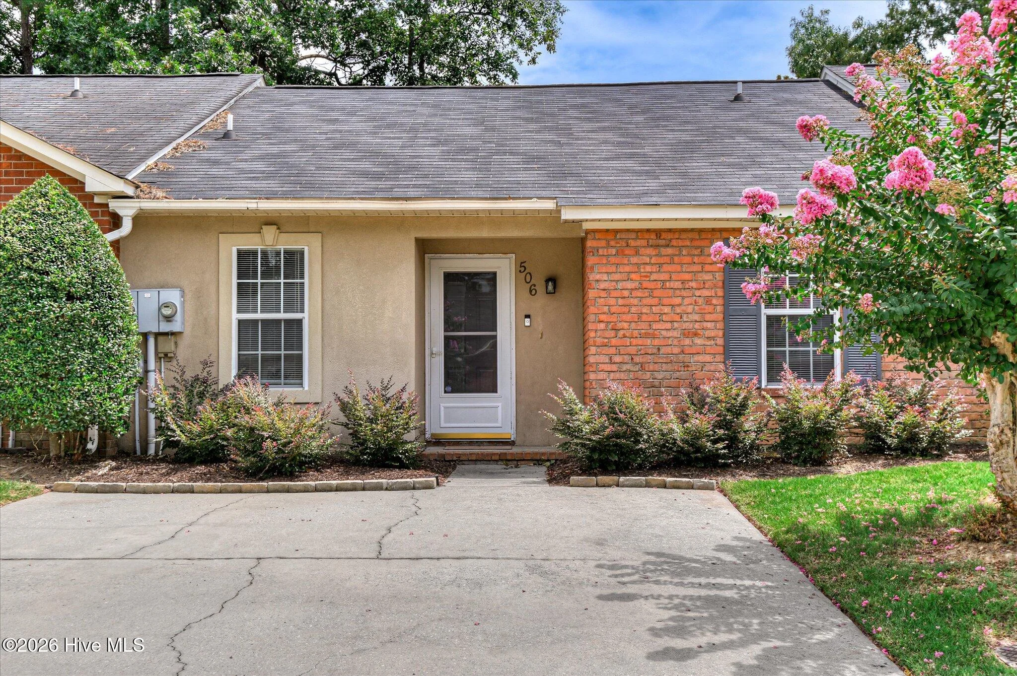 506 Brians Way
