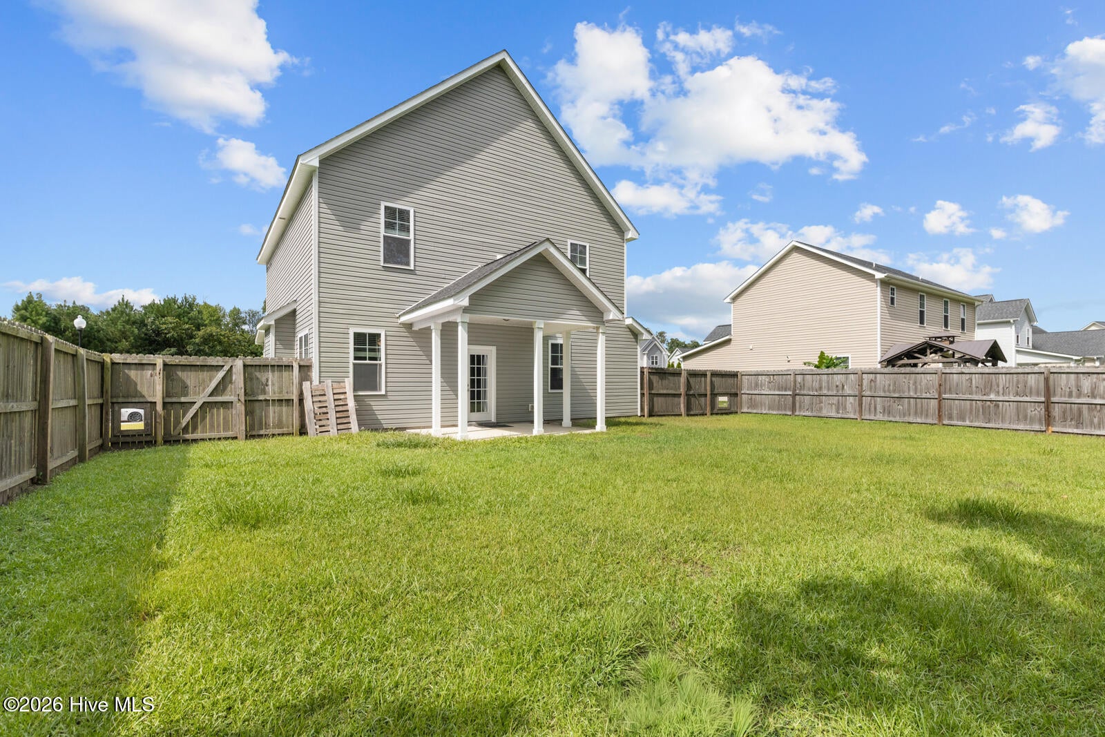 833 Tuscarora Trail