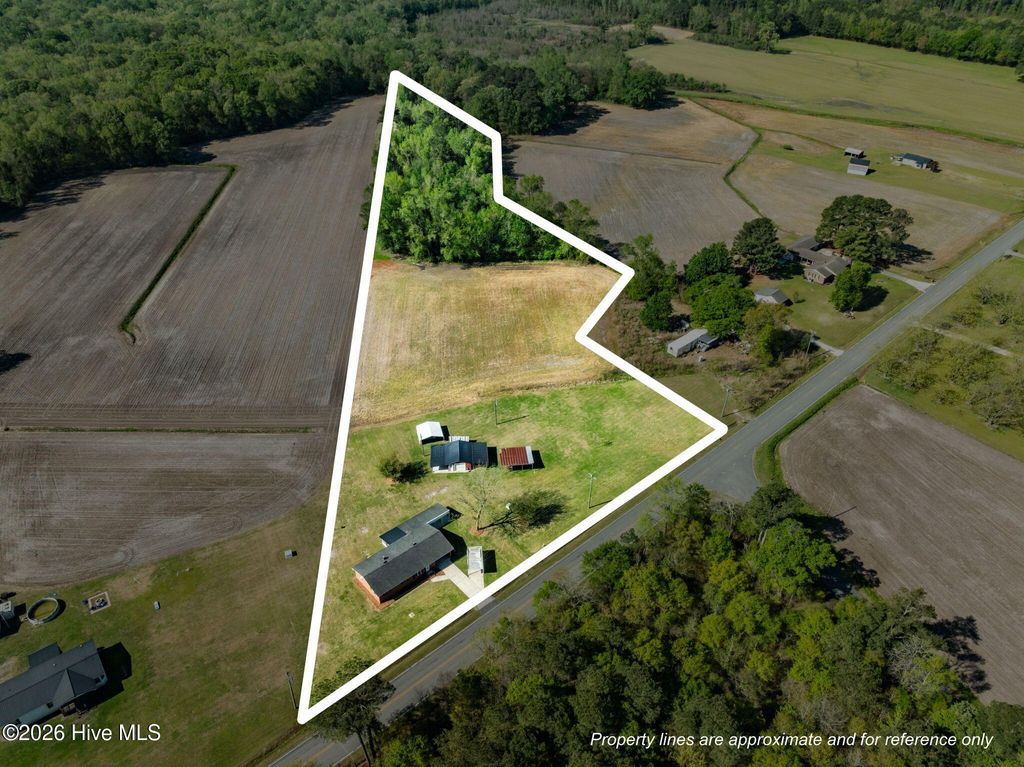 Photo of 2760 Sarecta Road, Pink Hill, NC 28572 (MLS # 100567321)